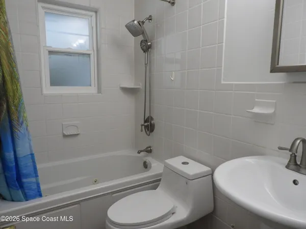 $2,350 | 1220 Snowbird Avenue Northwest, Palm Bay, FL 32907