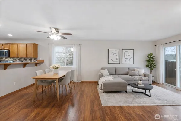 $3,000 | 11629 58th Drive Northeast, Marysville, WA 98271