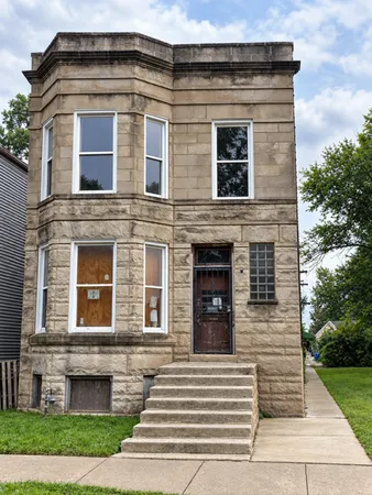 $115,000 | 1111 West 61st Street, Chicago, IL 60621