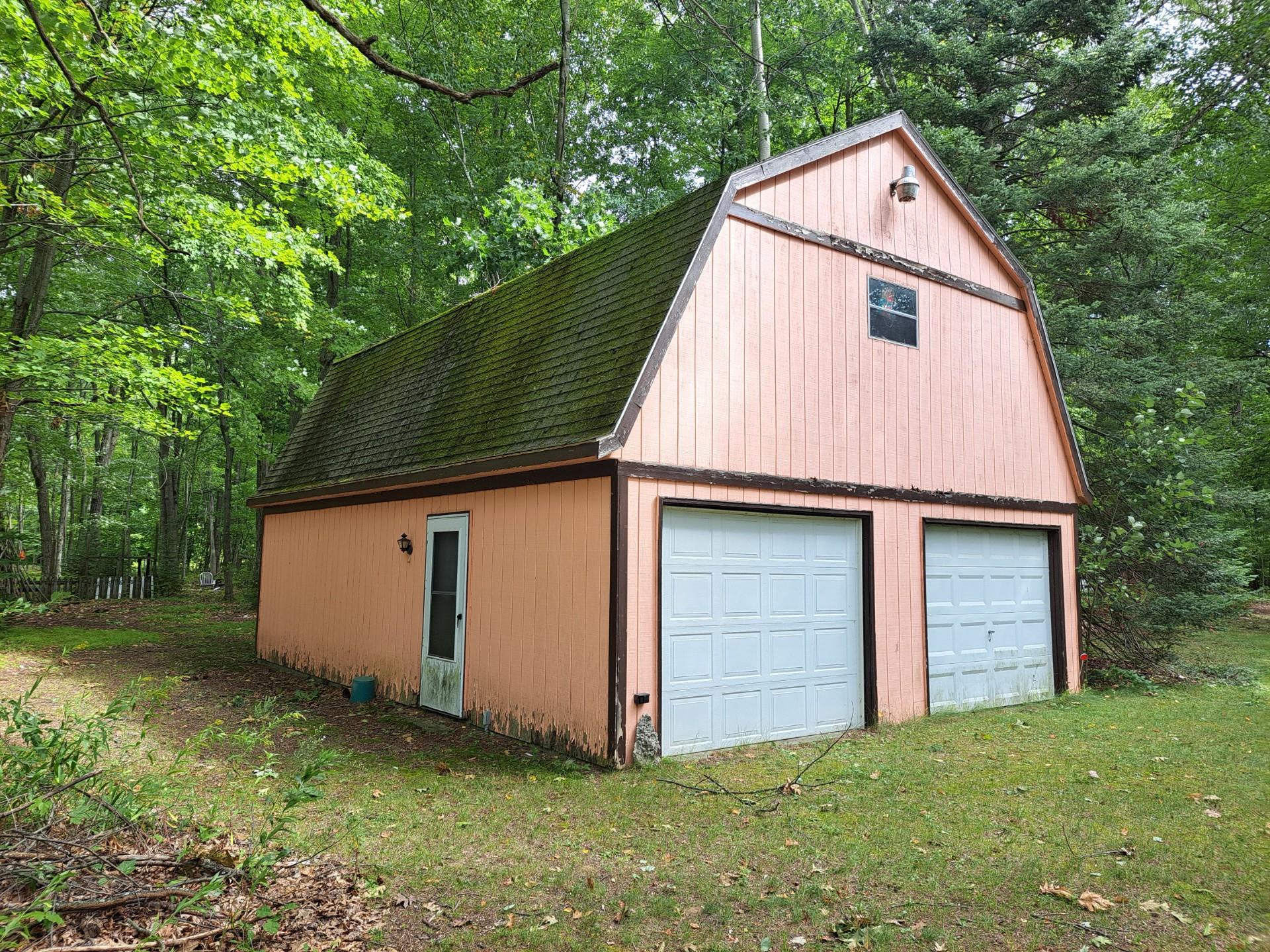 9481 Cook Avenue Lake, MI 48632 - Photo 2 of 8