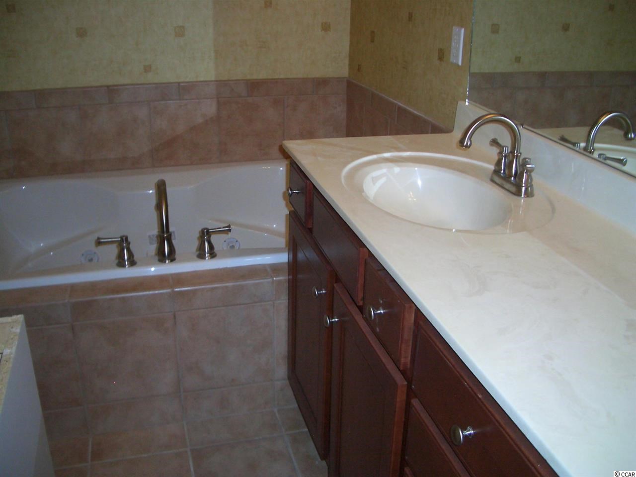 700 Pickering Drive, Unit 204 Murrells Inlet, SC 29576 - Photo 4 of 7 Gallery Image 4