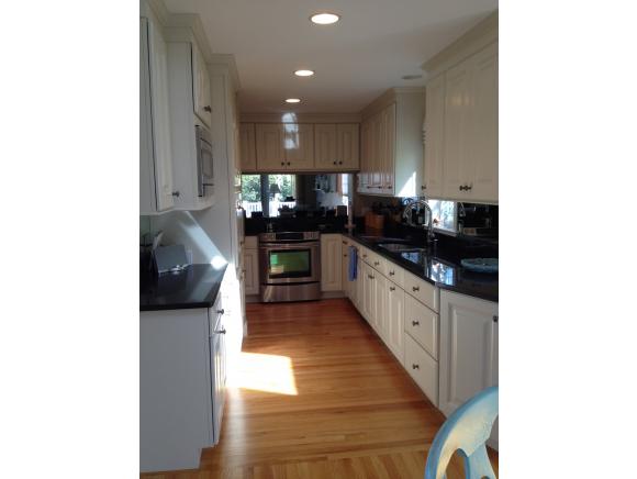 20 Old Bay Road New Castle, NH 03854 - Photo 5 of 29 Gallery Image 5