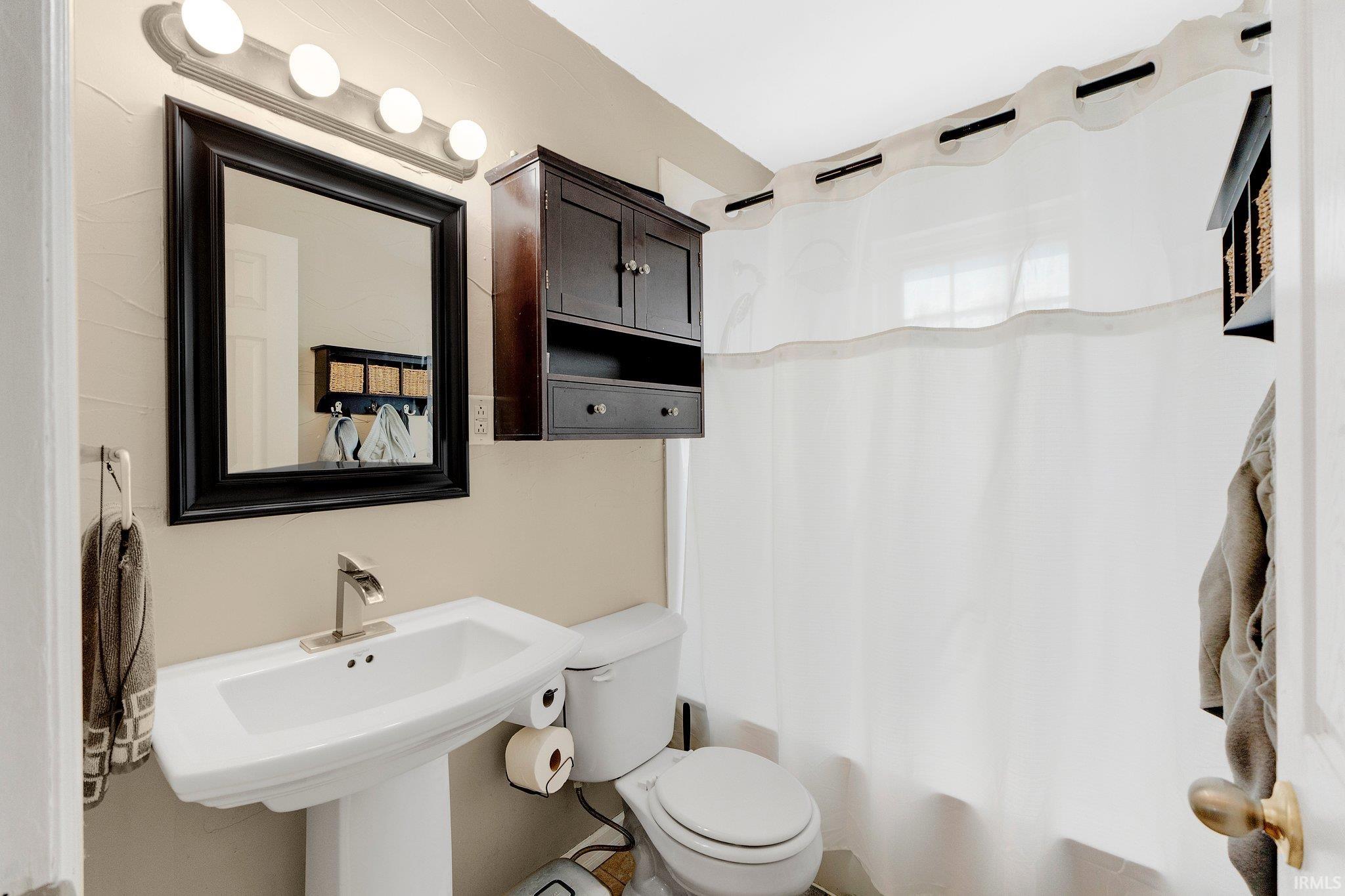 6512 Old Trail Road Fort Wayne, IN 46809 - Photo 19 of 36 Gallery Image 19