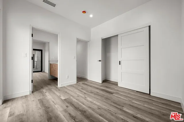 $6,995 | 1920 South Sherbourne Drive, Unit 1920 & 1/2, Los Angeles, CA 90034