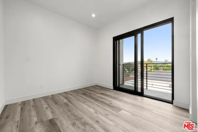 $6,995 | 1920 South Sherbourne Drive, Unit 1920 & 1/2, Los Angeles, CA 90034