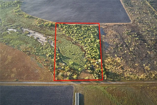 a view of outdoor space