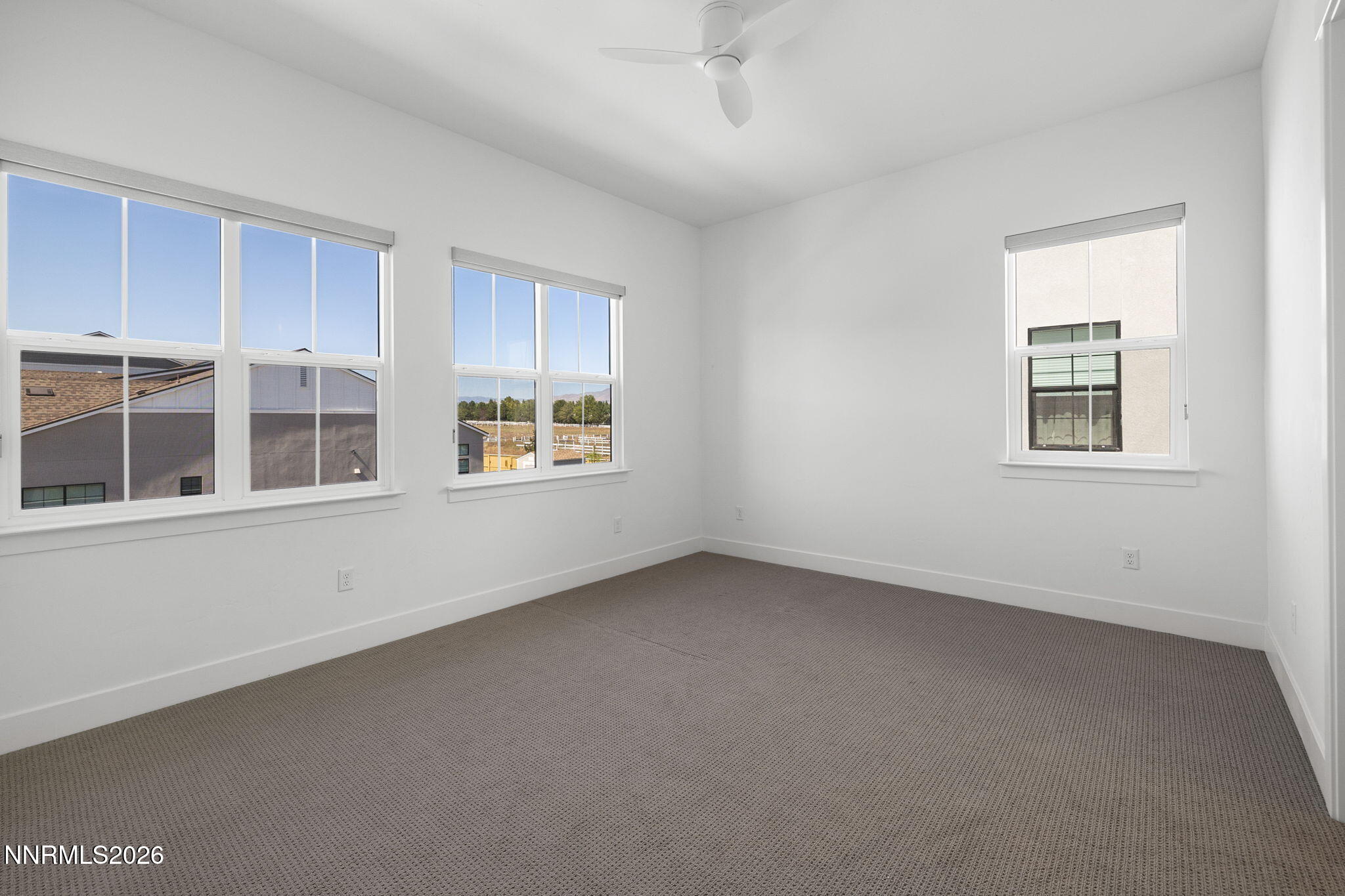 5406 Side Saddle Trail Reno, NV 89511 - Photo 29 of 39 an empty room with a window