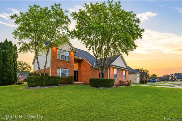 $499,000 | 21370 Carlton Drive, Macomb, MI 48044