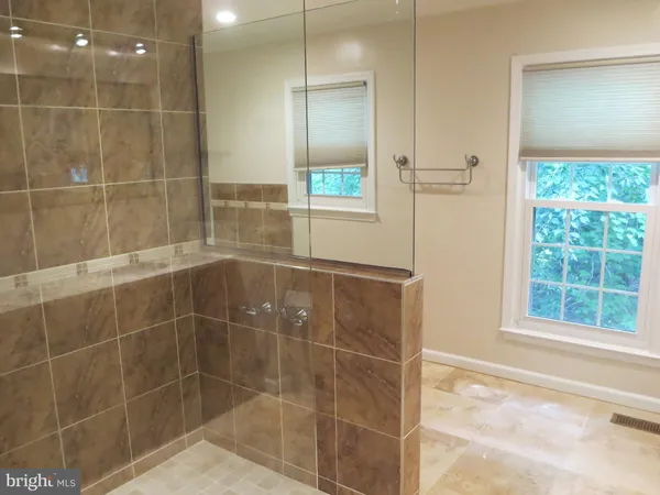 $3,810 | 12729 Falcon Drive, Woodbridge, VA 22192