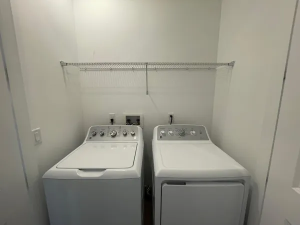 $4,700 | 8086 Hobbes Way, Palm Beach Gardens, FL 33418