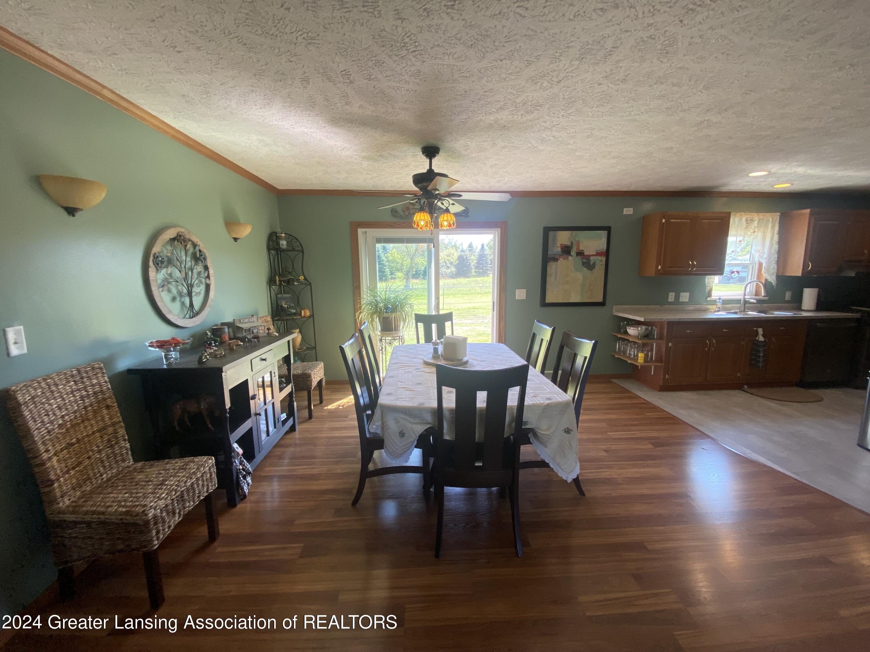 1831 North Royston Road Charlotte, MI 48813 - Photo 11 of 57 IMG_9283