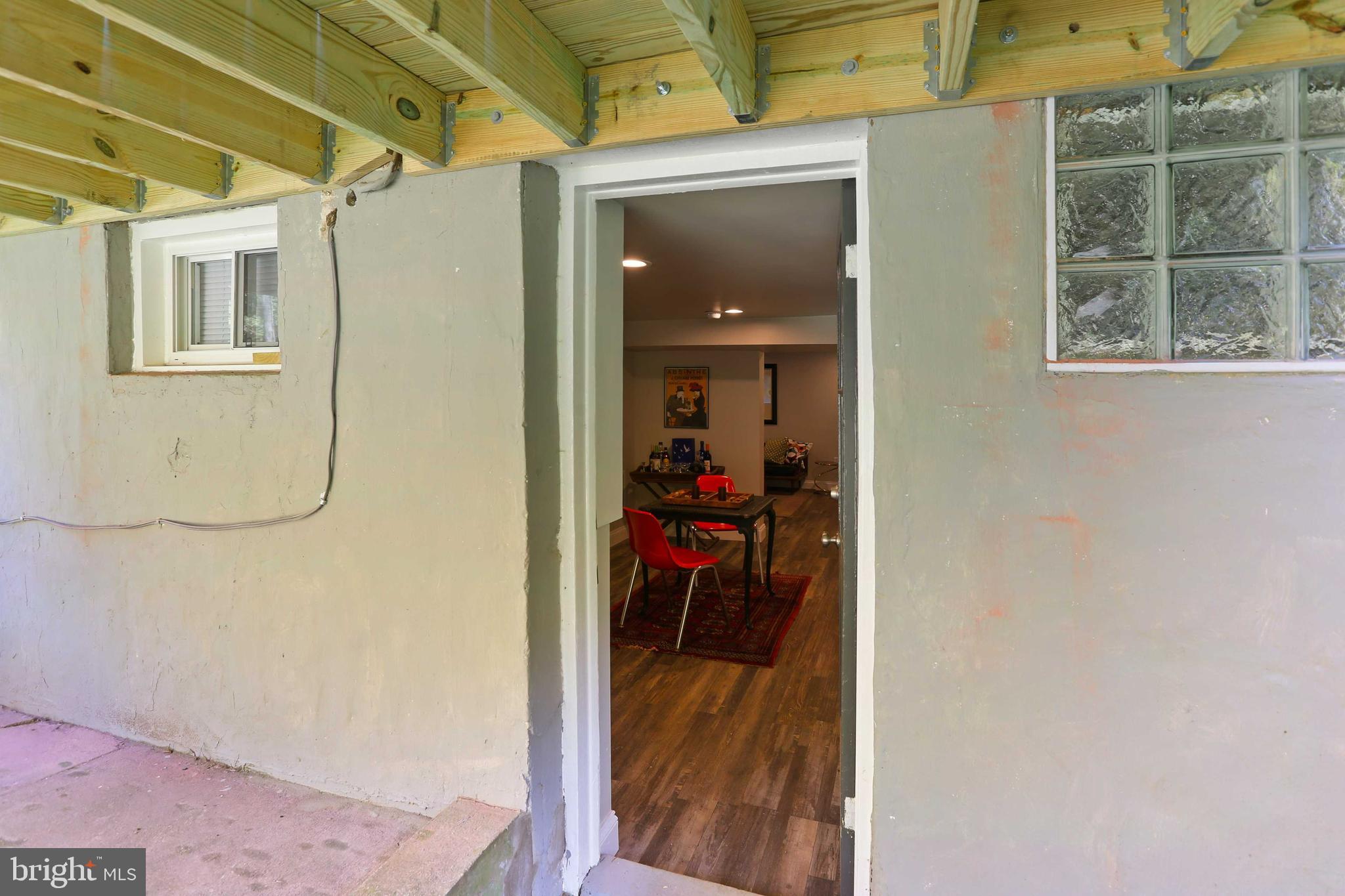 518 Random Road Baltimore, MD 21229 - Photo 47 of 56 Rear lower entrance to yard