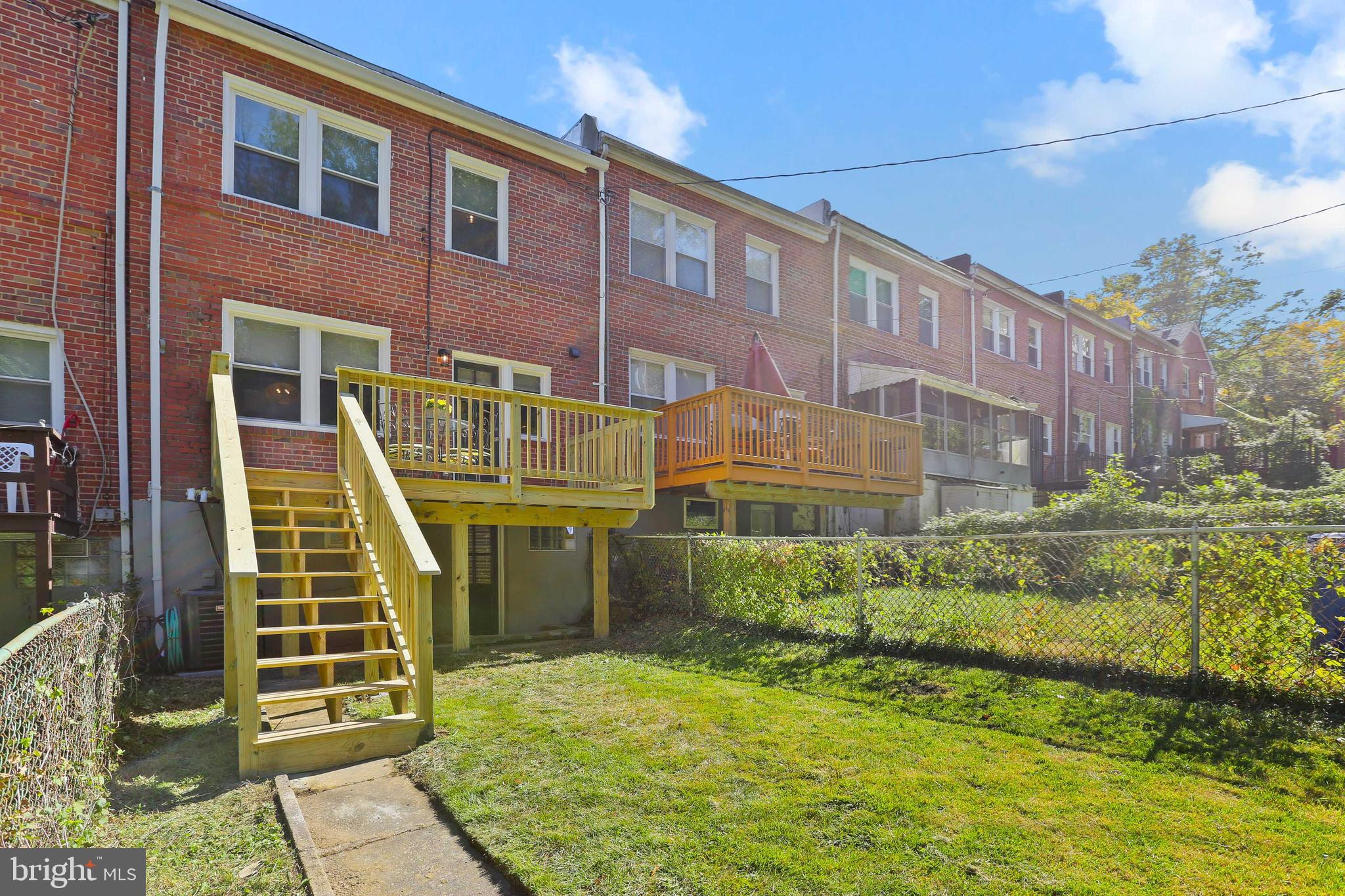 518 Random Road Baltimore, MD 21229 - Photo 55 of 56 WIDE DECK STAIRS