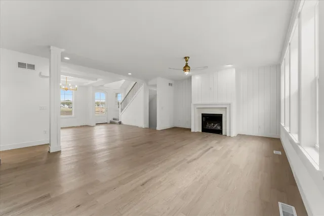 $599,900 | 1401 Ravenwood Drive, Mahomet, IL 61853