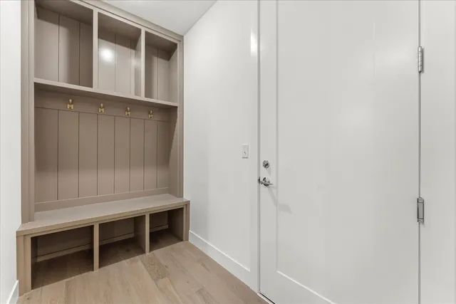 $599,900 | 1401 Ravenwood Drive, Mahomet, IL 61853