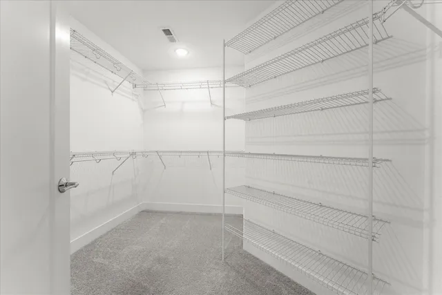 $599,900 | 1401 Ravenwood Drive, Mahomet, IL 61853