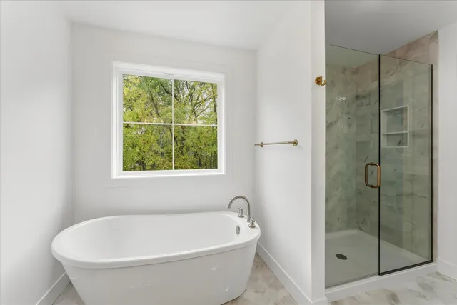 $599,900 | 1401 Ravenwood Drive, Mahomet, IL 61853