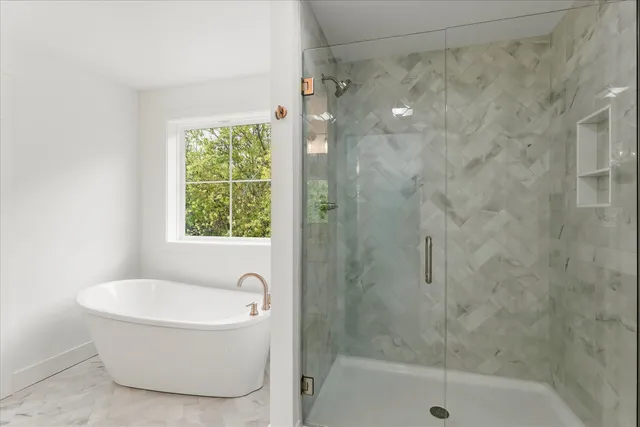 $599,900 | 1401 Ravenwood Drive, Mahomet, IL 61853