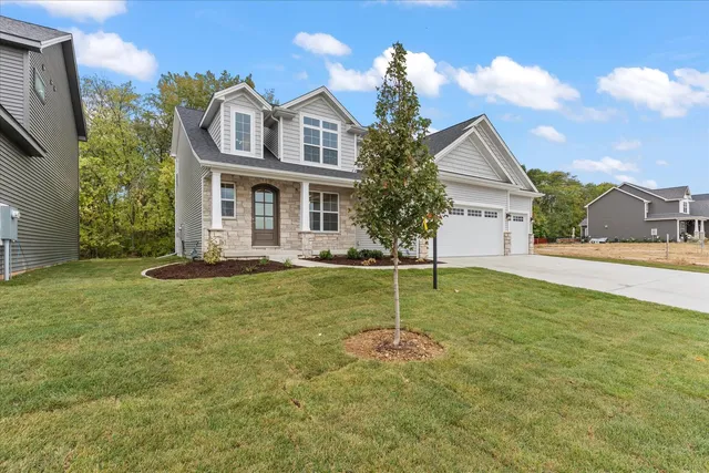 $599,900 | 1401 Ravenwood Drive, Mahomet, IL 61853