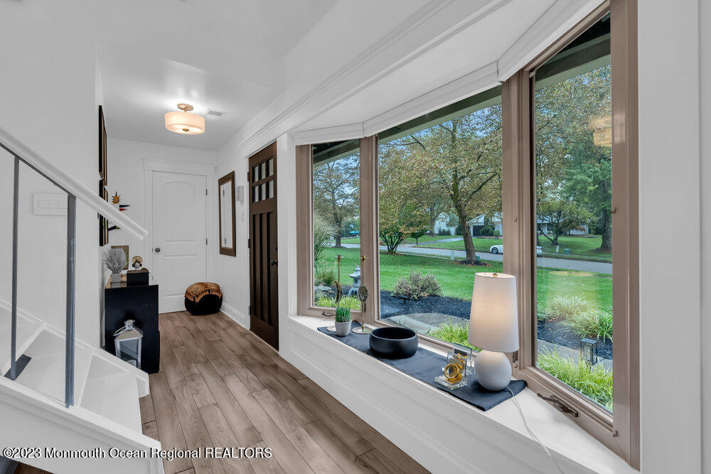 8 Hillside Road Manalapan, NJ 07726 - Photo 10 of 59 012_dsc09468
