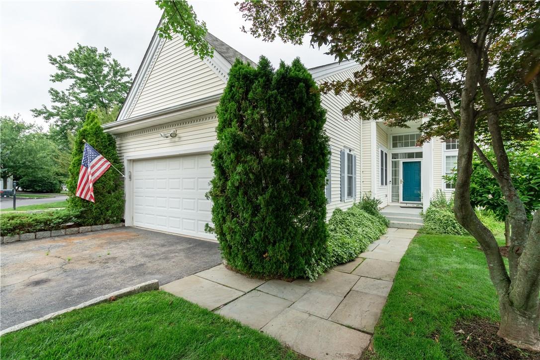 4 Heirloom Court Rye Brook, NY 10573 - Photo 1 of 1 Gallery Image 1