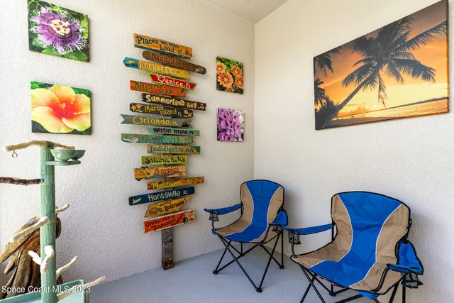 a view of a workspace