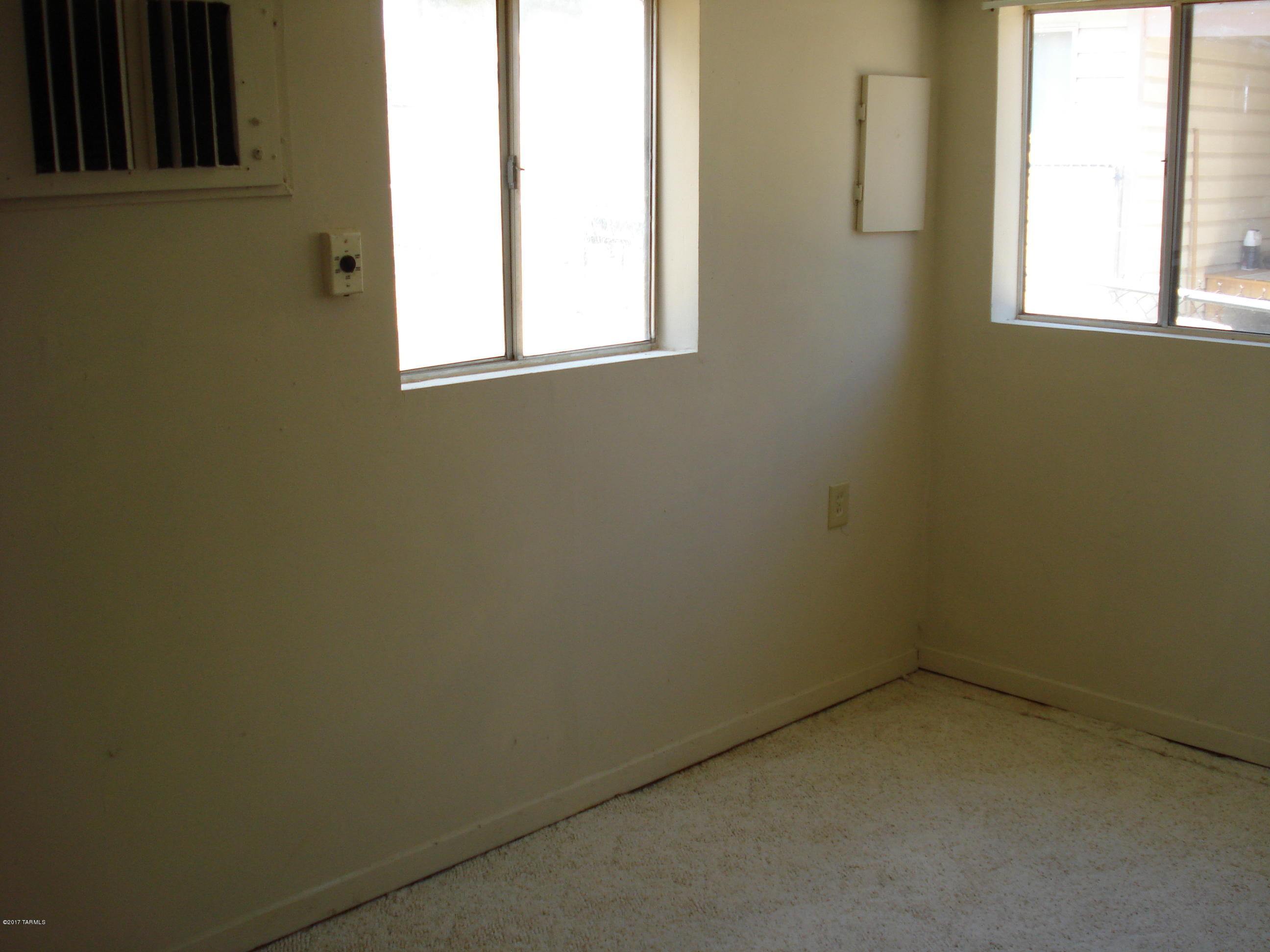342 East 7th Street Benson, AZ 85602 - Photo 10 of 22