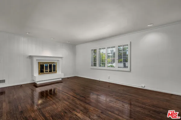 $1,895,000 | 260 North Bundy Drive, Los Angeles, CA 90049