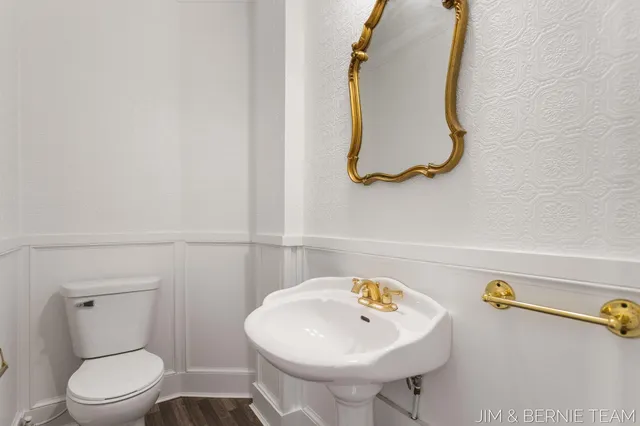 $389,900 | 5014 136th Avenue, Hamilton, MI 49419