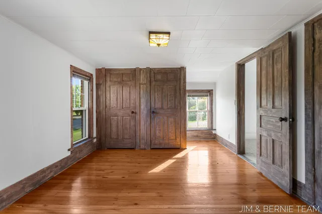 $389,900 | 5014 136th Avenue, Hamilton, MI 49419