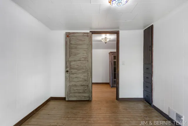 $389,900 | 5014 136th Avenue, Hamilton, MI 49419