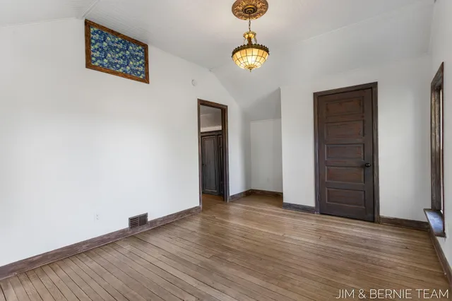 $389,900 | 5014 136th Avenue, Hamilton, MI 49419