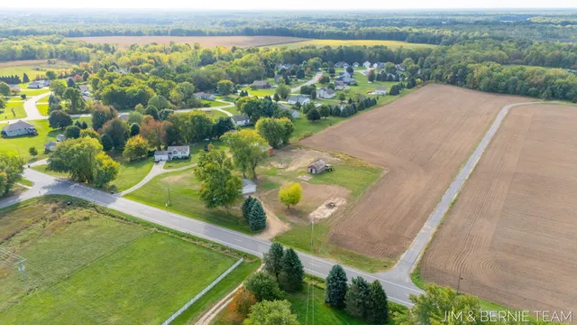 $389,900 | 5014 136th Avenue, Hamilton, MI 49419