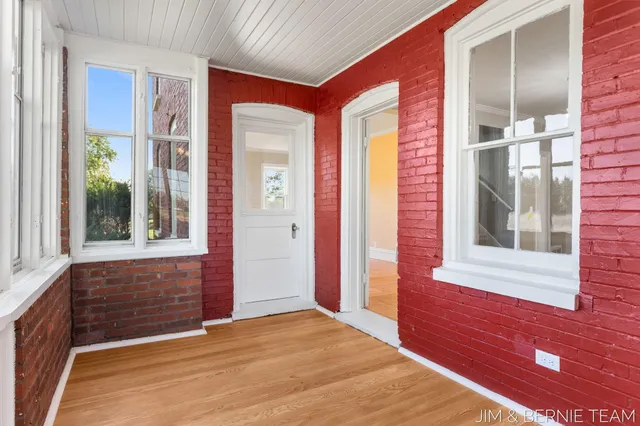 $389,900 | 5014 136th Avenue, Hamilton, MI 49419