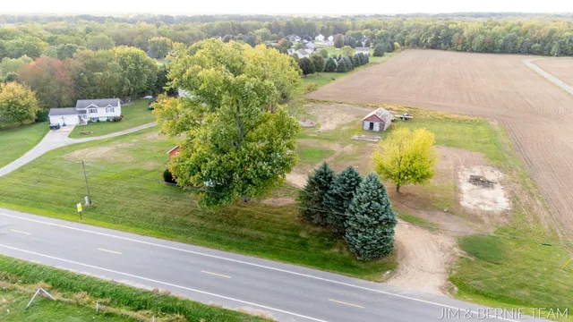 $389,900 | 5014 136th Avenue, Hamilton, MI 49419