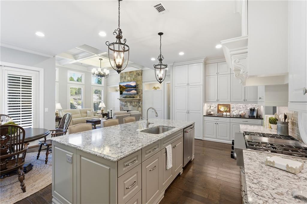 2095 Creekstone Point Drive Cumming, GA 30041 - Photo 13 of 46