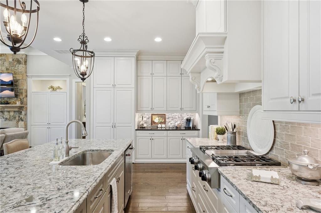 2095 Creekstone Point Drive Cumming, GA 30041 - Photo 15 of 46