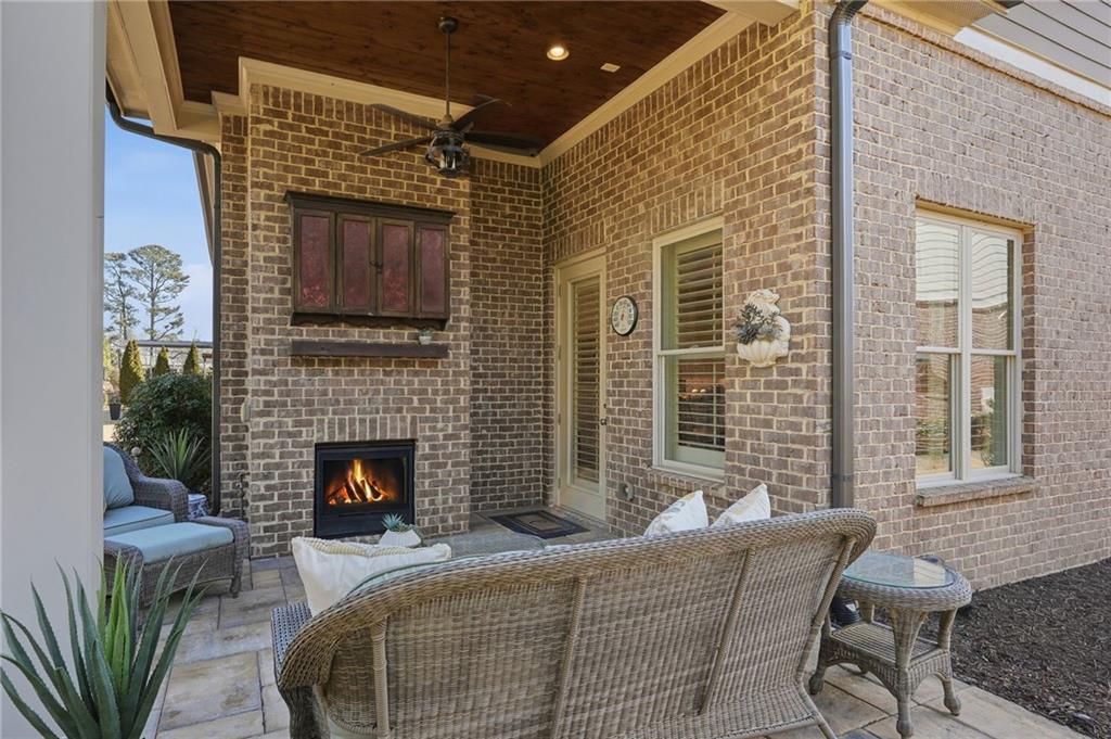 2095 Creekstone Point Drive Cumming, GA 30041 - Photo 34 of 46