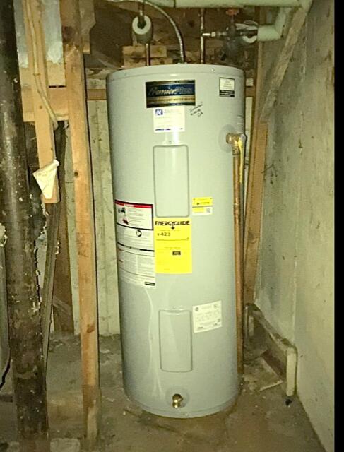 67 Meadowbrook Road Bangor, ME 04401 - Photo 36 of 41 water heater