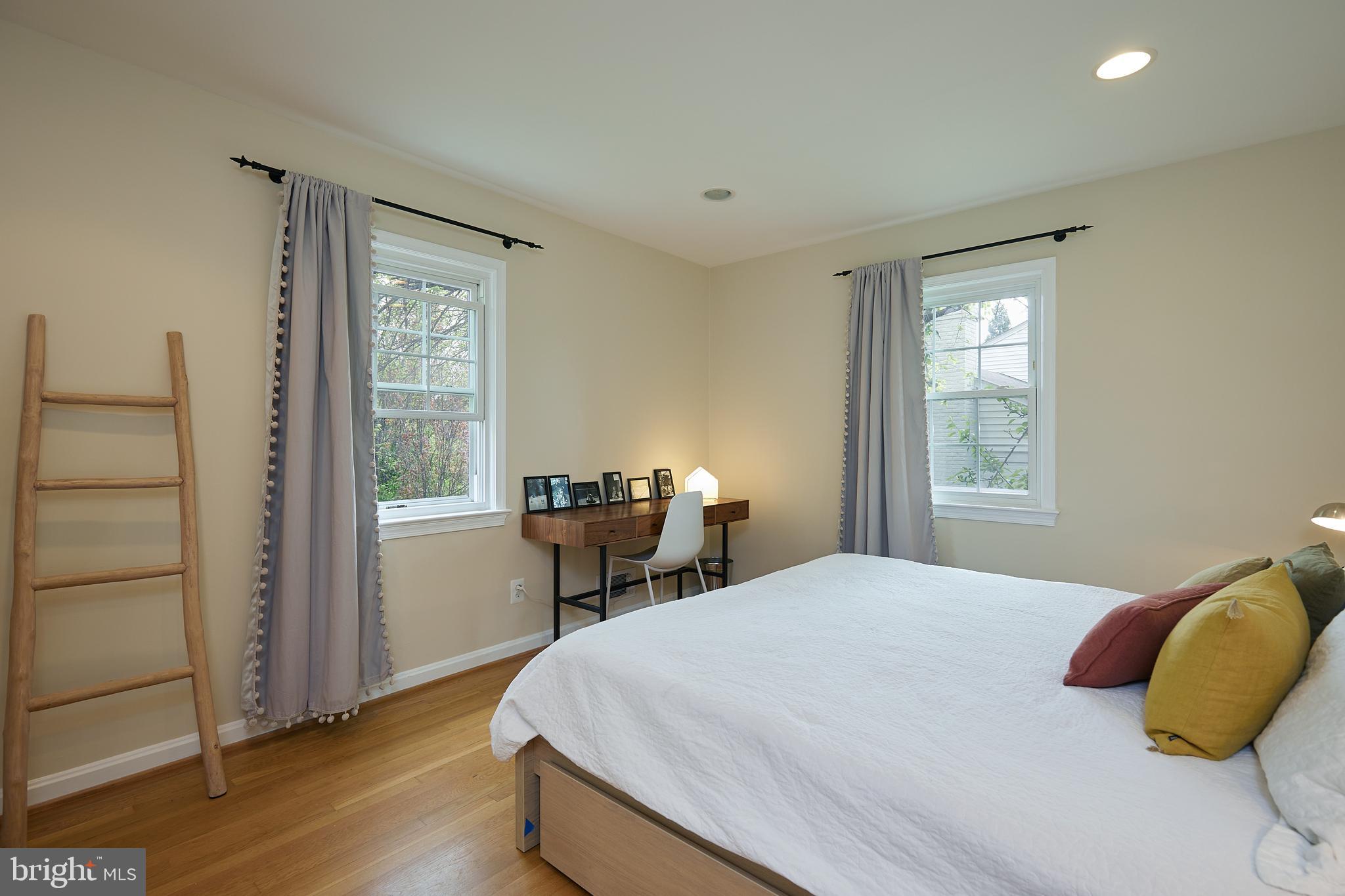 7209 Marbury Road Bethesda, MD 20817 - Photo 16 of 36