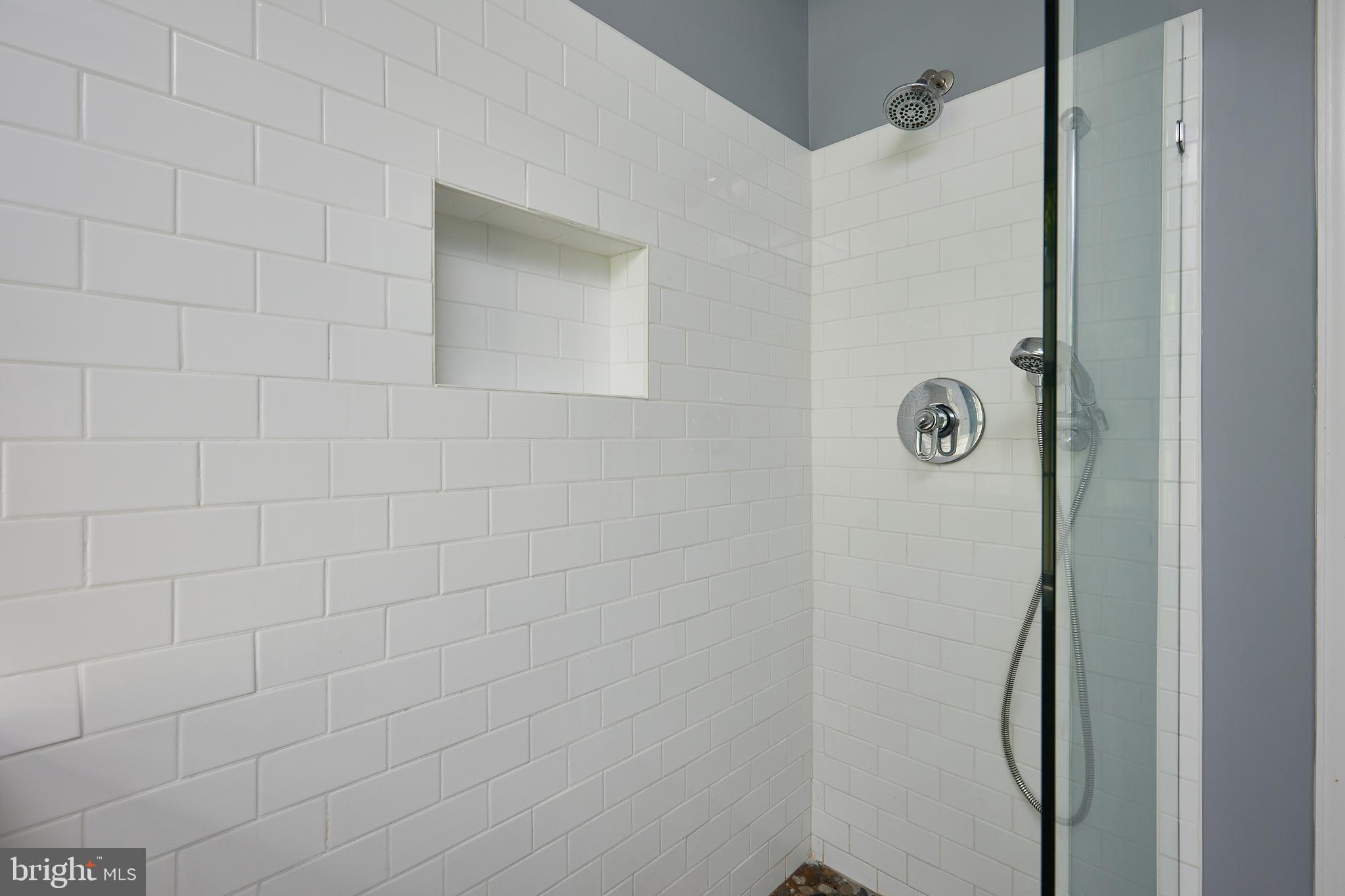 7209 Marbury Road Bethesda, MD 20817 - Photo 21 of 36