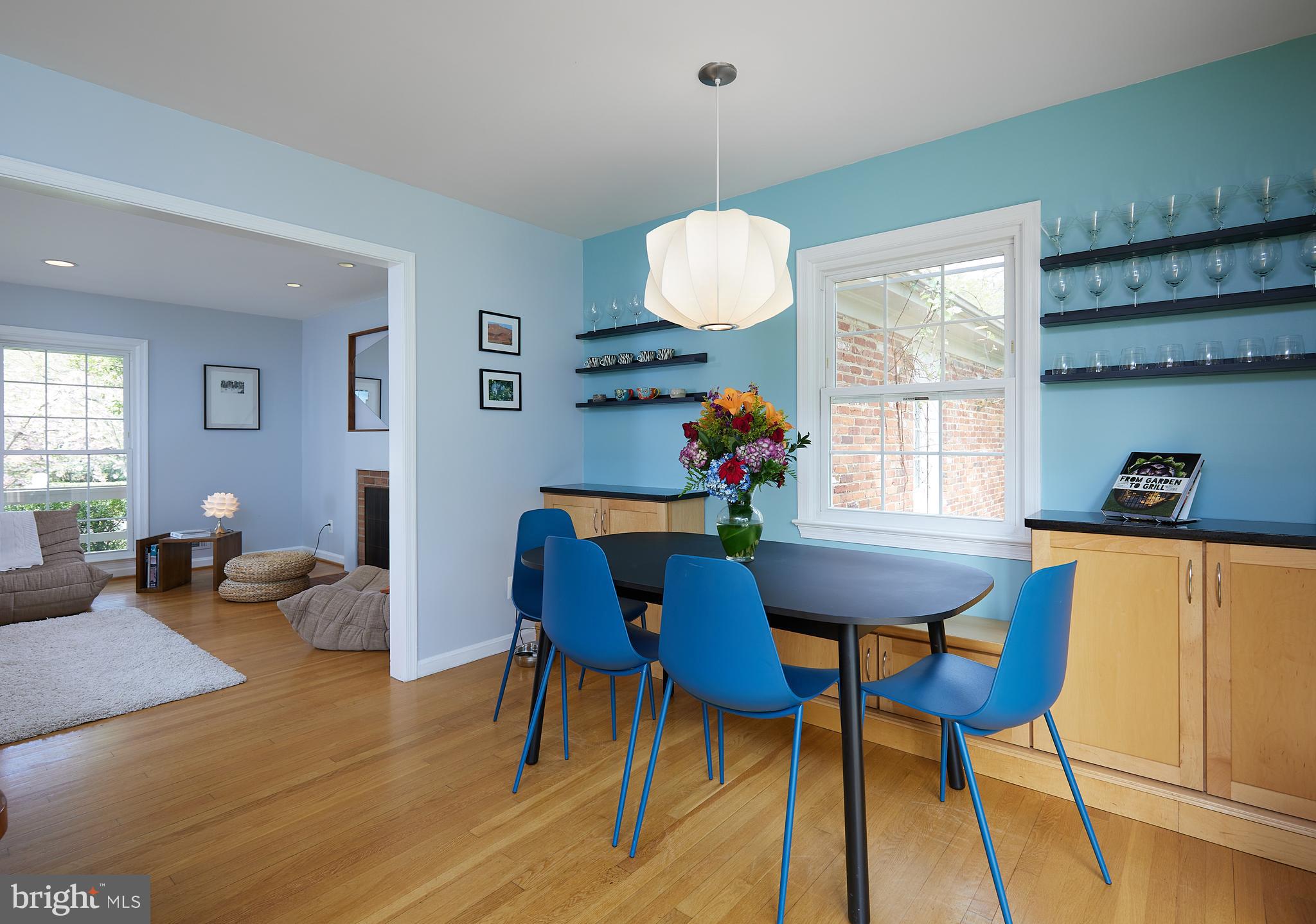 7209 Marbury Road Bethesda, MD 20817 - Photo 7 of 36