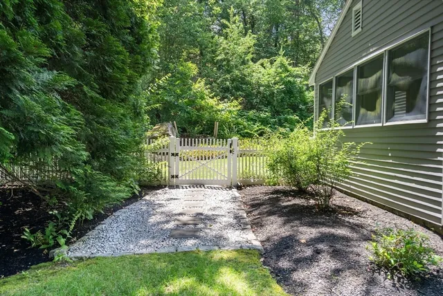 $6,900 | 26 Cedar Hill Road, Dover, MA 02030