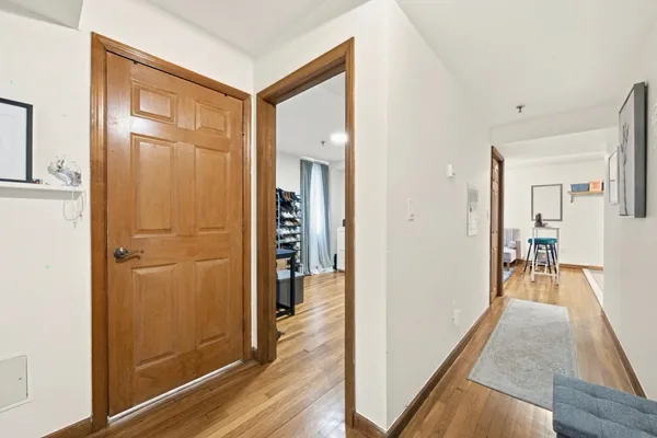 $775,000 | 180 Washington Street, Unit 2, Jersey City, NJ 07302