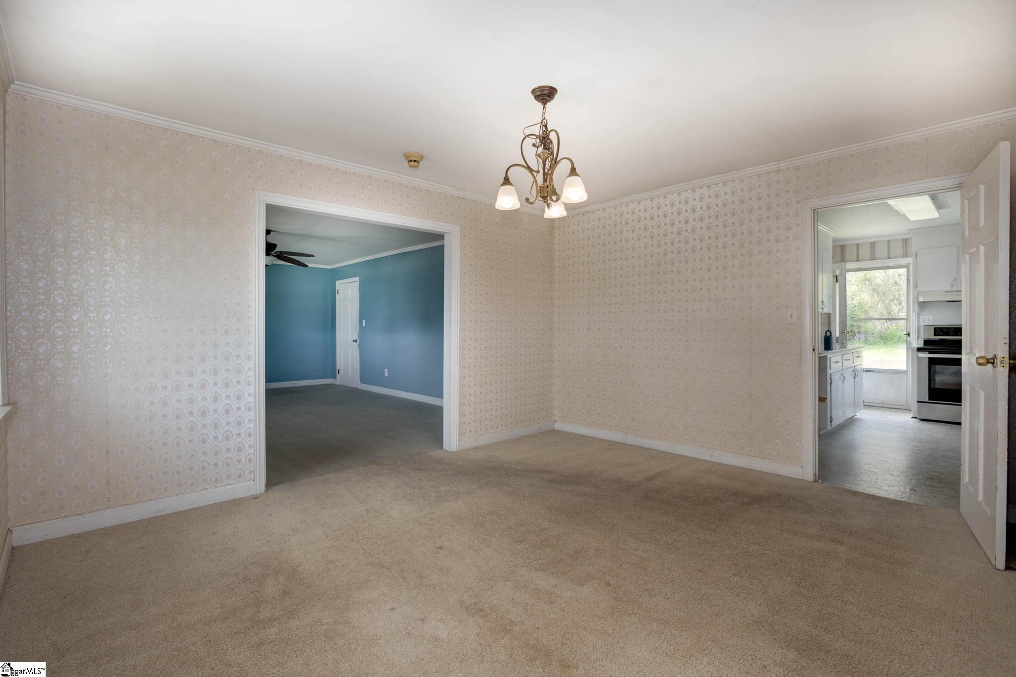 412 Hammett Bridge Road Greer, SC 29650 - Photo 7 of 26 Gallery Image 7