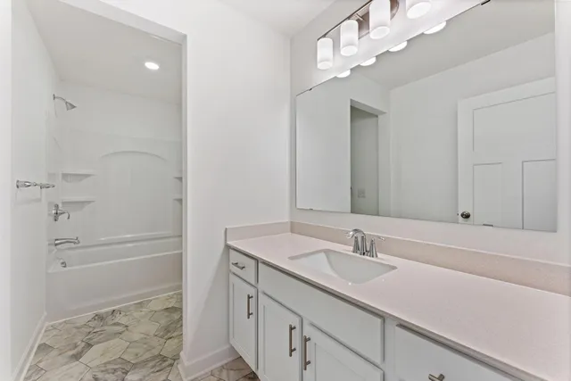 $484,820 | 266 6th Street Northwest, Delano, MN 55328