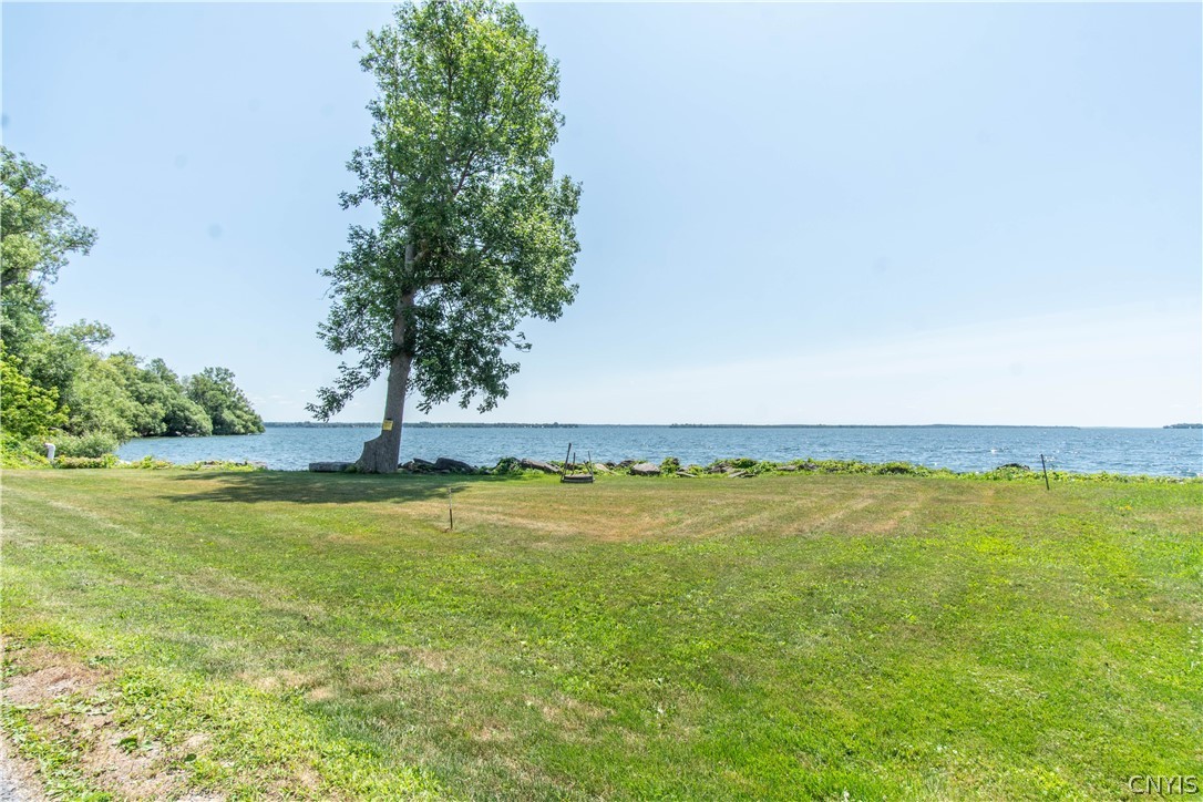 26884 3 Mile Point Road Lyme, NY 13622 - Photo 9 of 42 Gallery Image 9