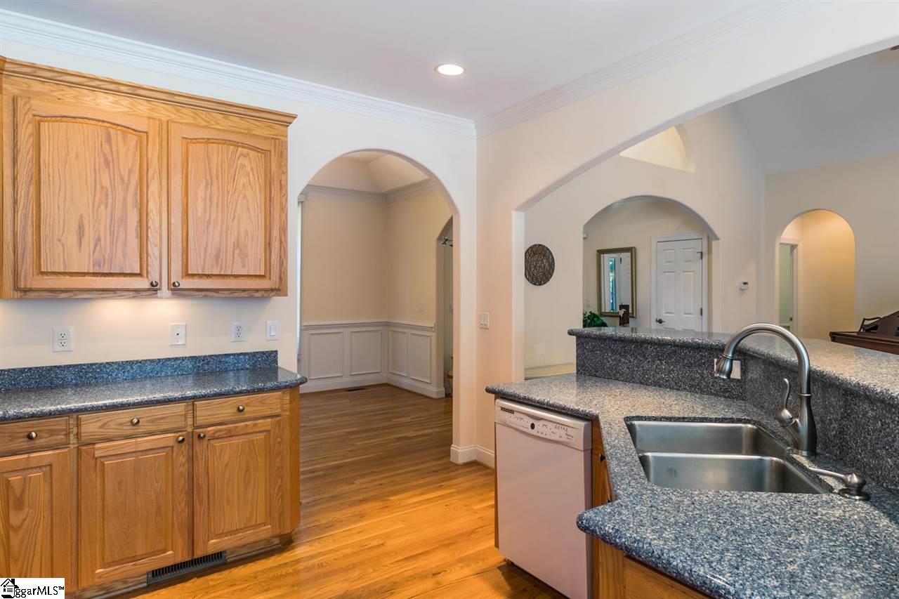 128 Greybridge Road Pelzer, SC 29669 - Photo 11 of 36