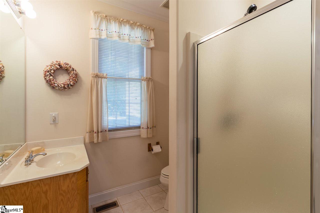 128 Greybridge Road Pelzer, SC 29669 - Photo 24 of 36