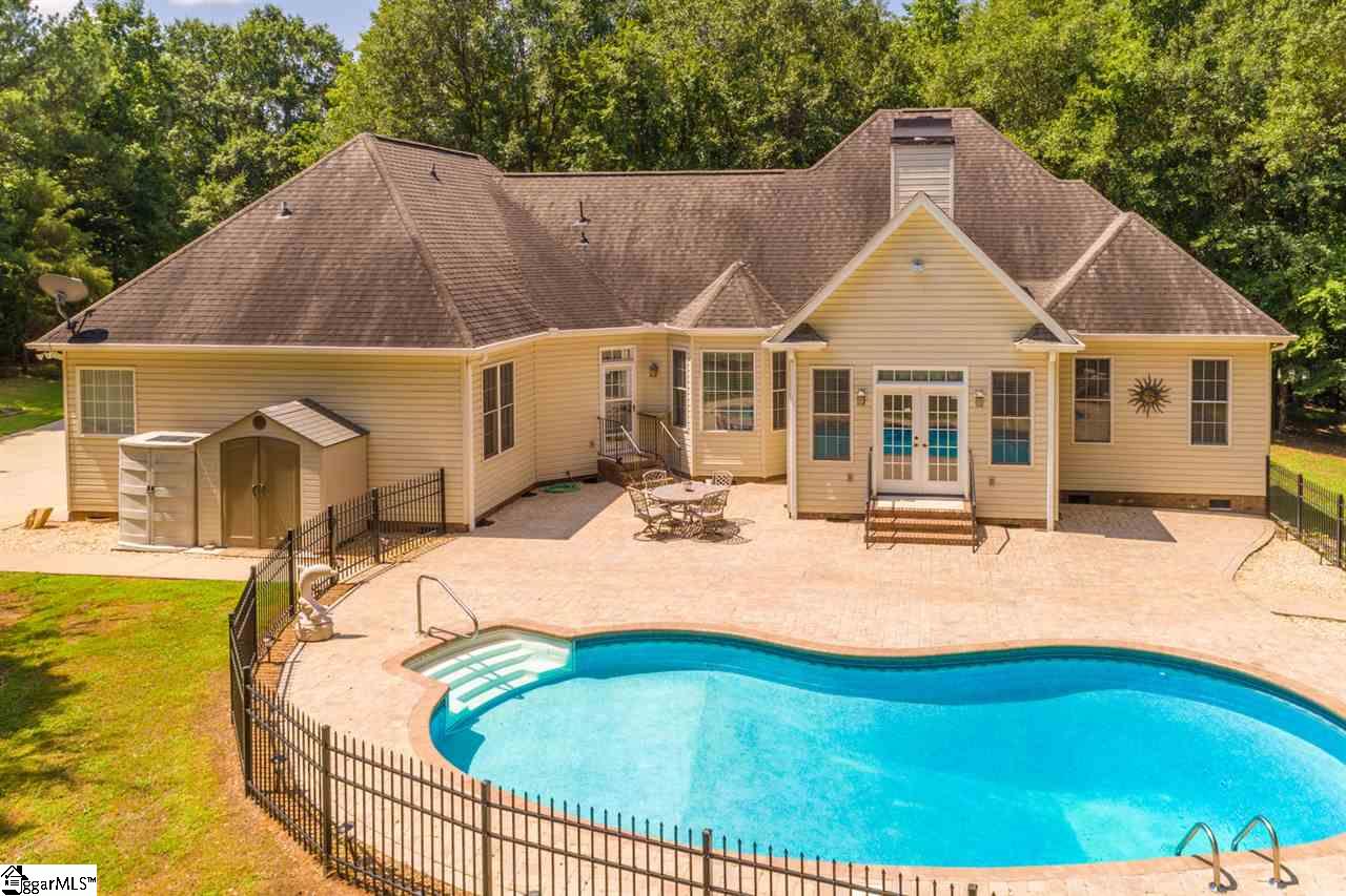 128 Greybridge Road Pelzer, SC 29669 - Photo 27 of 36